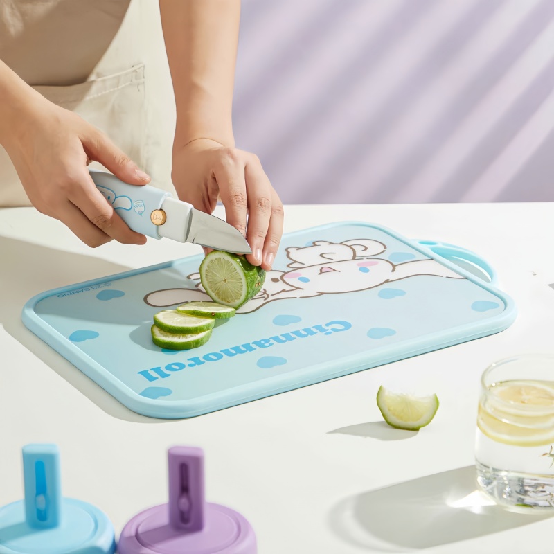 Papan Potong Bentuk Kartun Hel - Baby Food In Japan ulasan dan harga